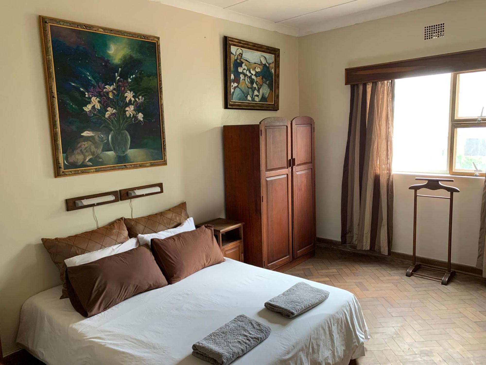 Hotel De Rust Luaran gambar